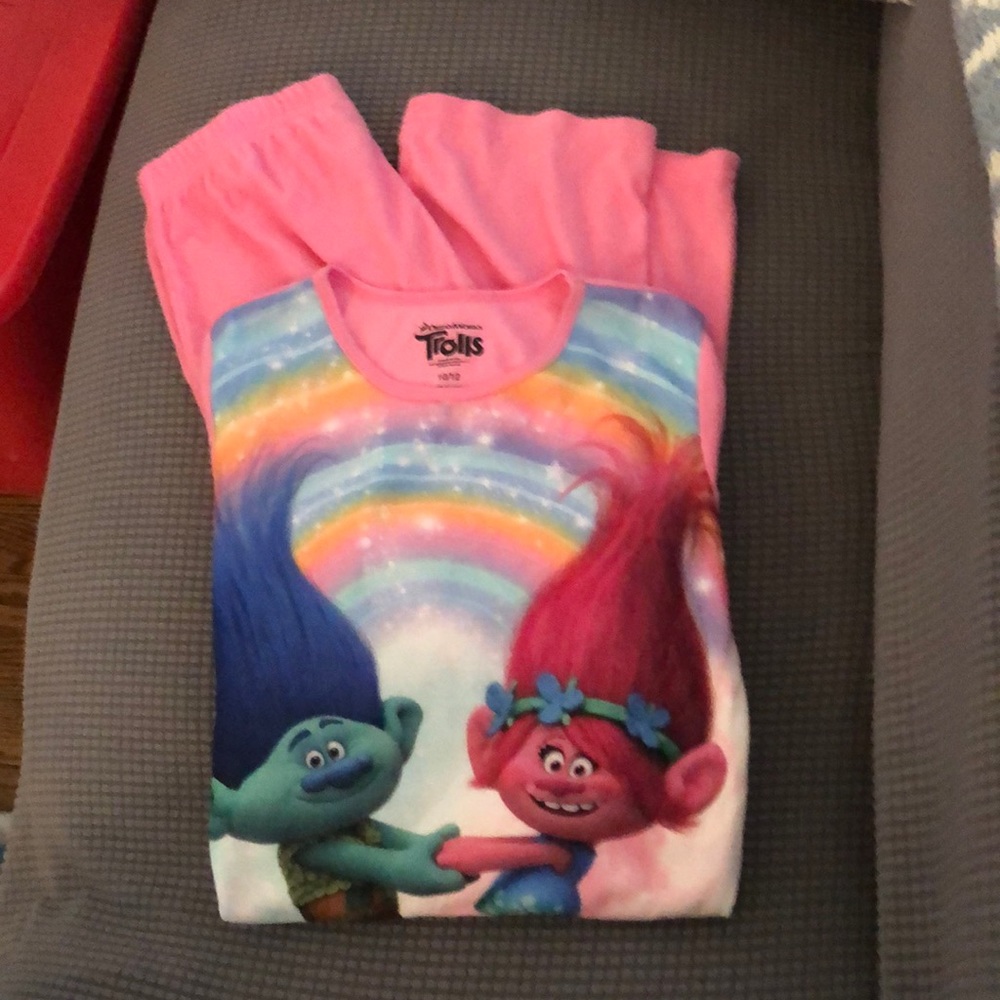 Girls Trolls pj’s